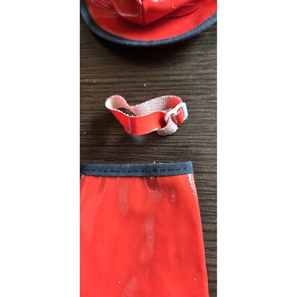 Vintage 80s? Barbie? Clone Mod Outfit 80s Red Faux Leather Skirt, Belt & Hat 3pc - Picture 15 of 15
